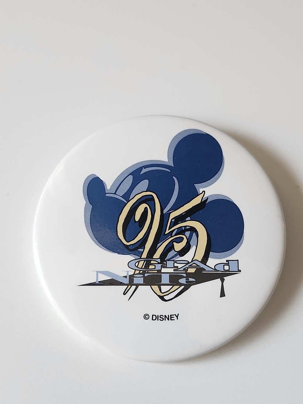 VTG Disney WDW Grad Nite 1995 Graduation 2.25” Round Button Pin